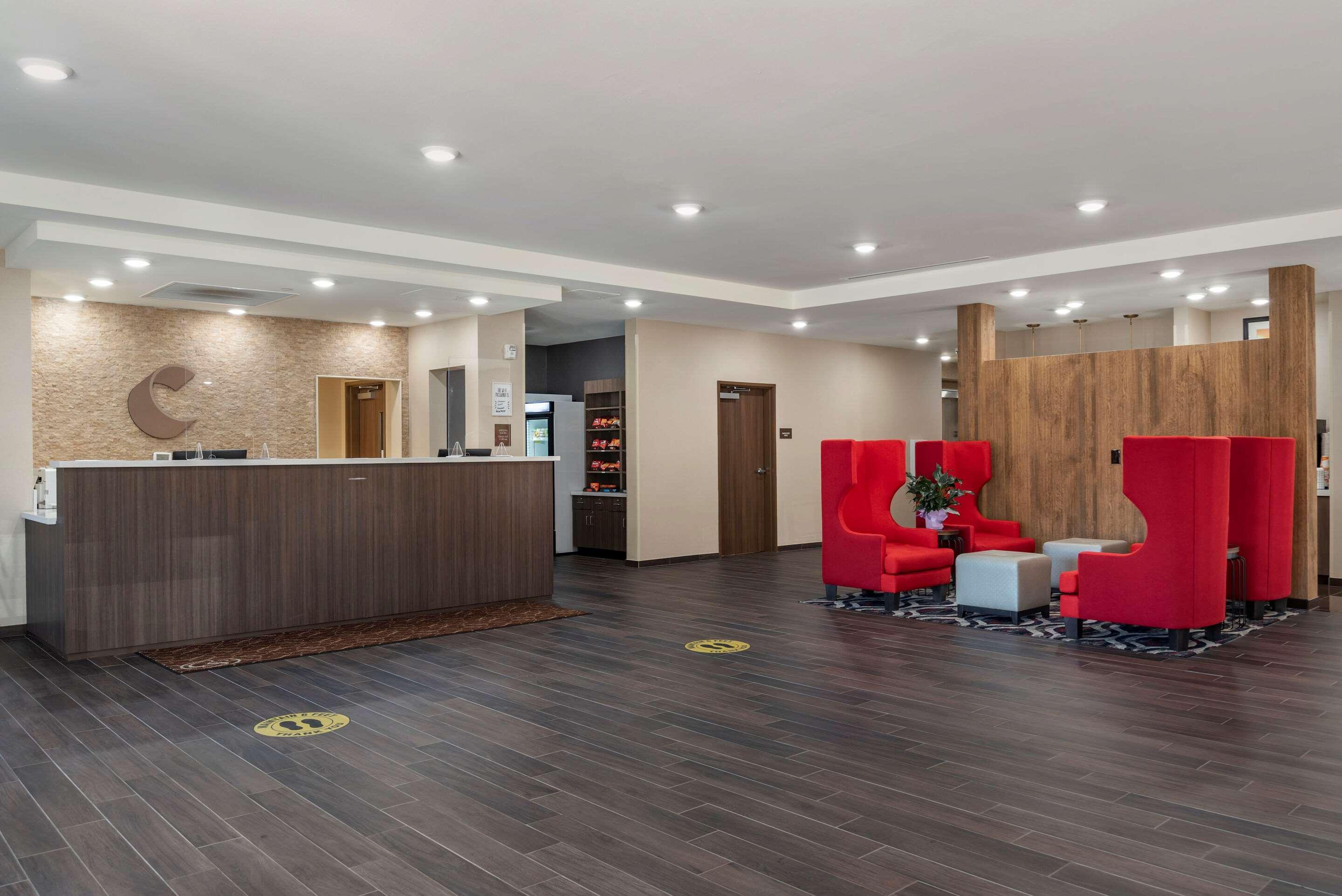 Comfort Inn & Suites Downtown Near University Tuscaloosa Ngoại thất bức ảnh
